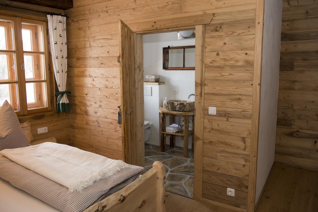 Baumgartner - Bauernhaus Weißkirchen in Steiermark الغرفة الصورة